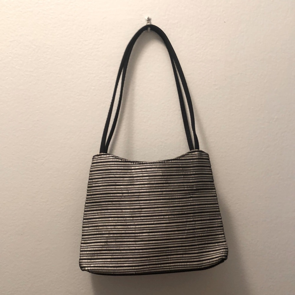 Lightweight Raffia & nylon casual collapsible bag